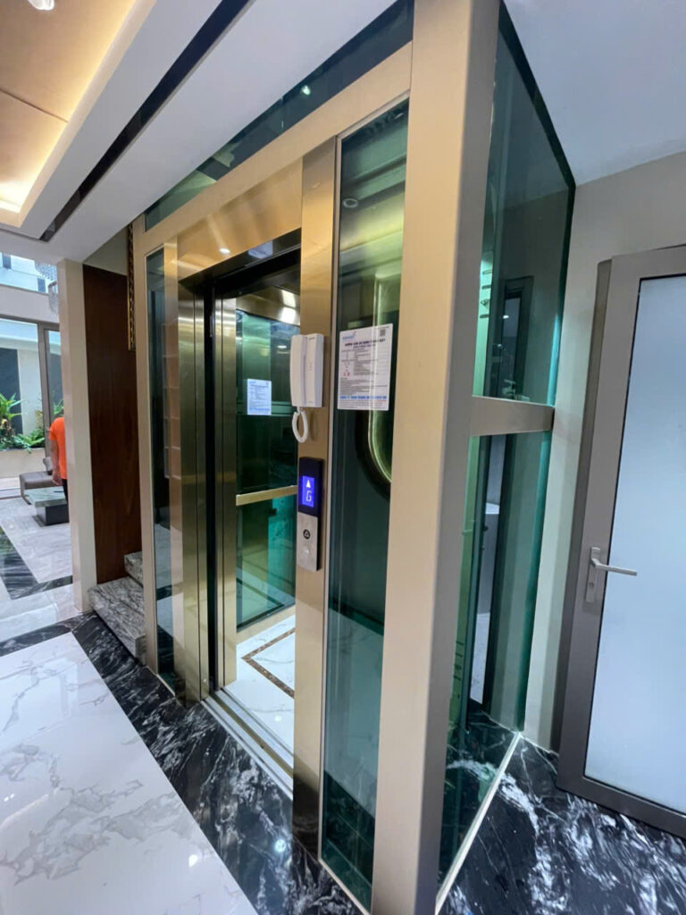 Hình ảnh thang máy tải khách KENZO Phường Chánh Hiệp